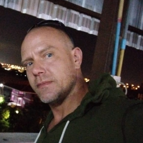 Kennie L. profile photo