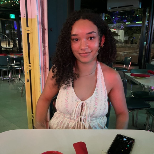 Ashlynne B. profile photo