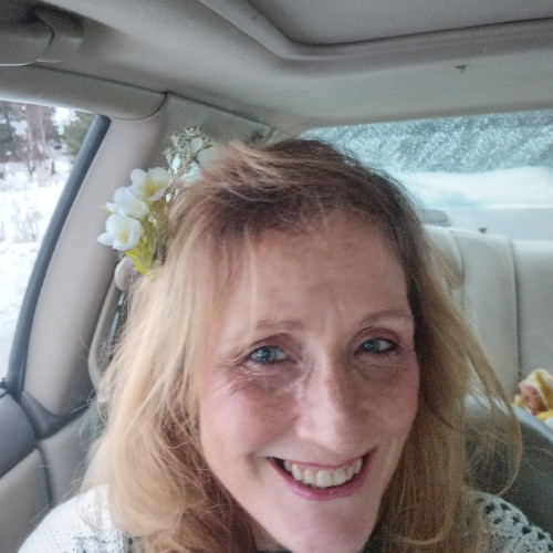 Laura J. profile photo