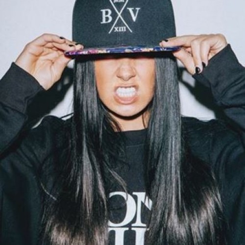Nicole  R.