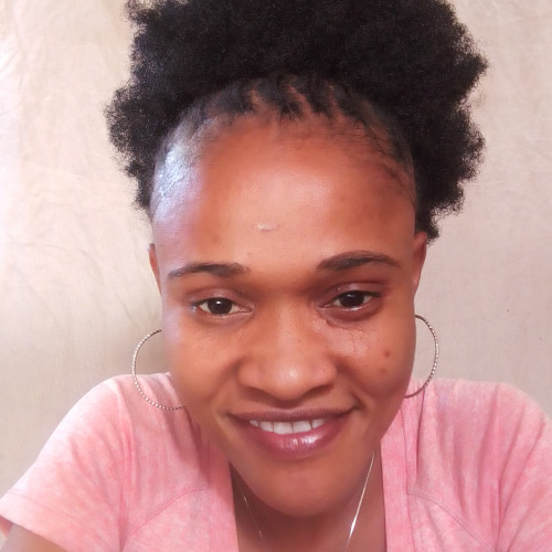 Lucia  E. profile photo