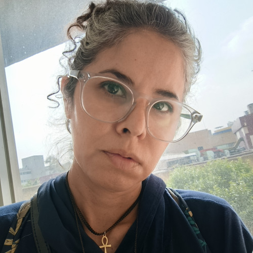 Ania  T.