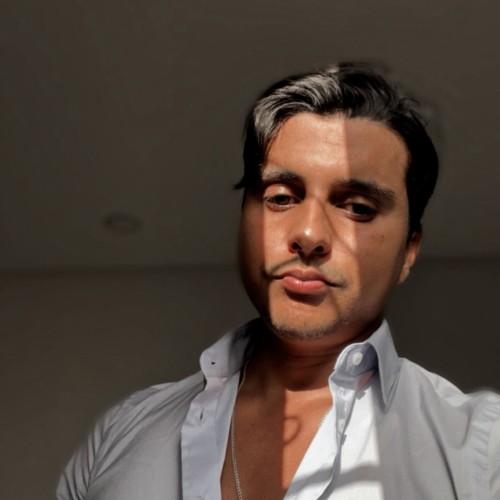 Omar L.