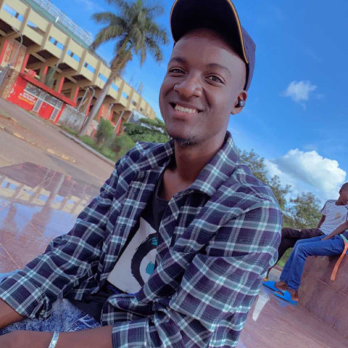 Luwaga x. profile photo