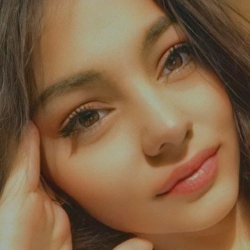 Houda H. profile photo