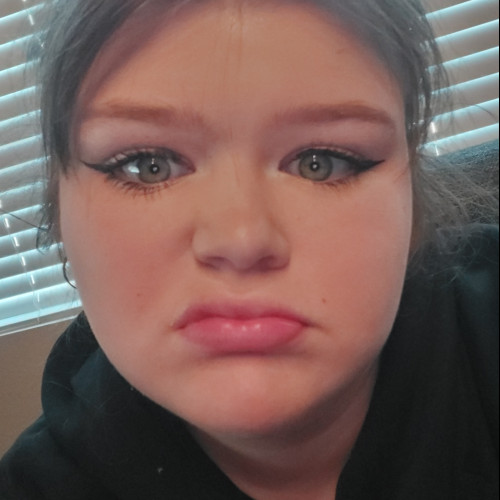 Kat M. profile photo