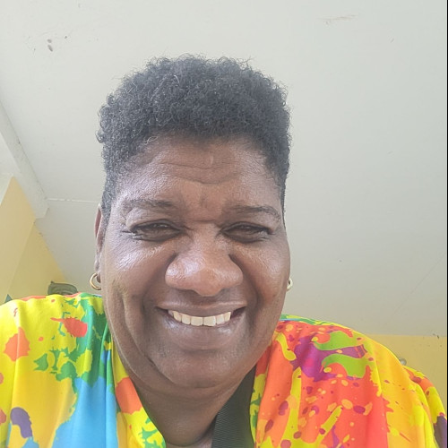 loraine R. profile photo