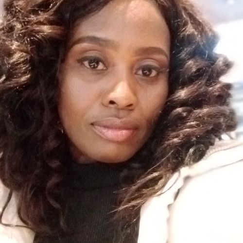 Lindiwe M. profile photo