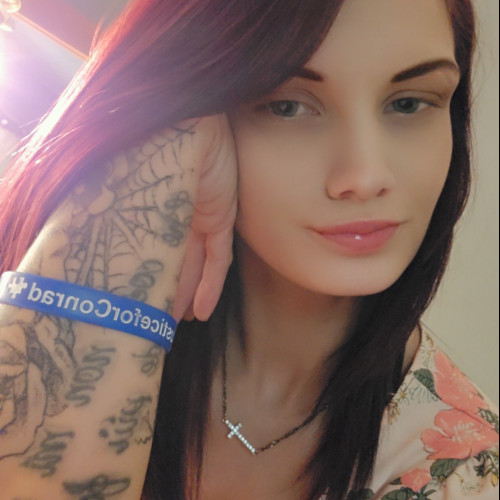 Darlene B. profile photo