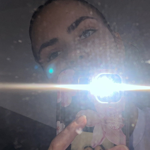 Nela G. profile photo