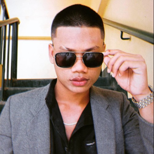 James Ivan O.