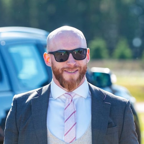 Enda L.