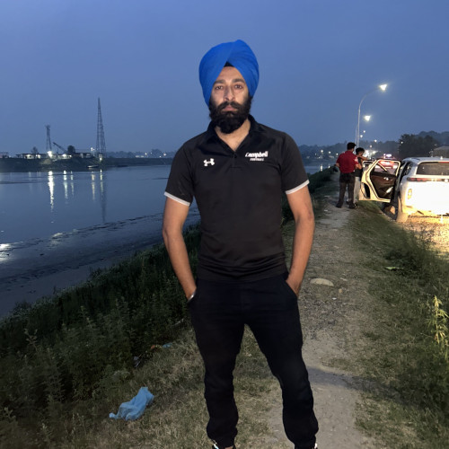 manpreet s. profile photo