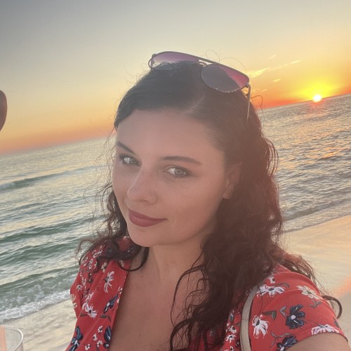 Victoria V. profile photo