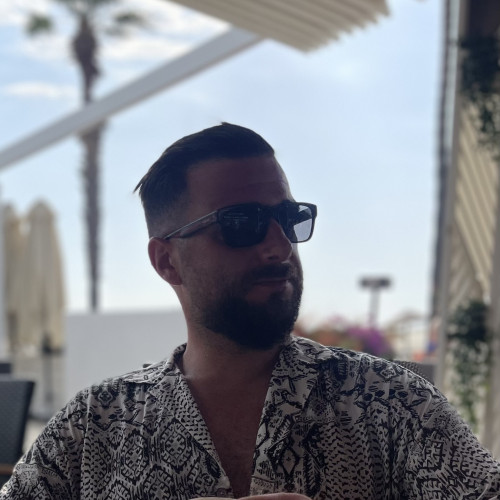 Enes B.