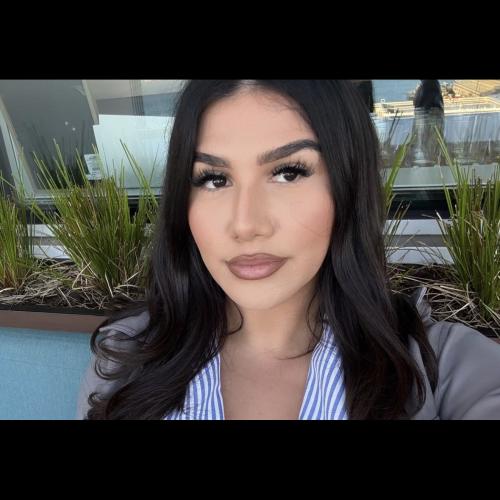 Casandra R.
