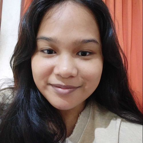 Lena H. profile photo