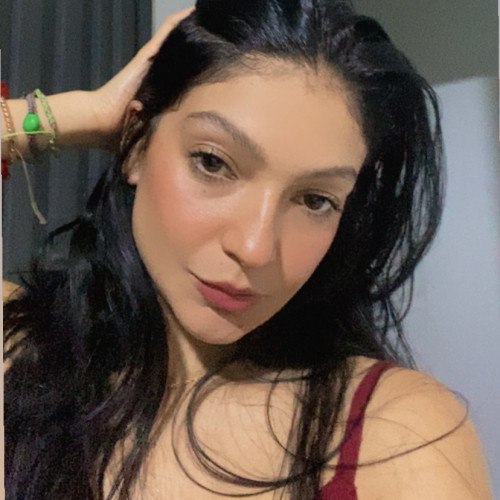 Daniela L. profile photo