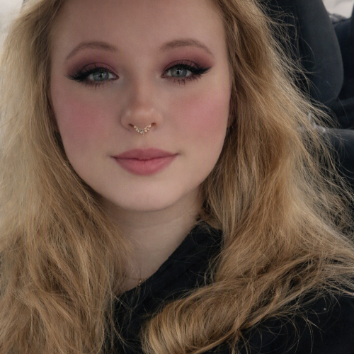 Daria H. profile photo