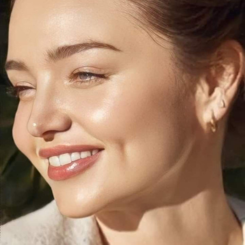 cataleya  d. profile photo