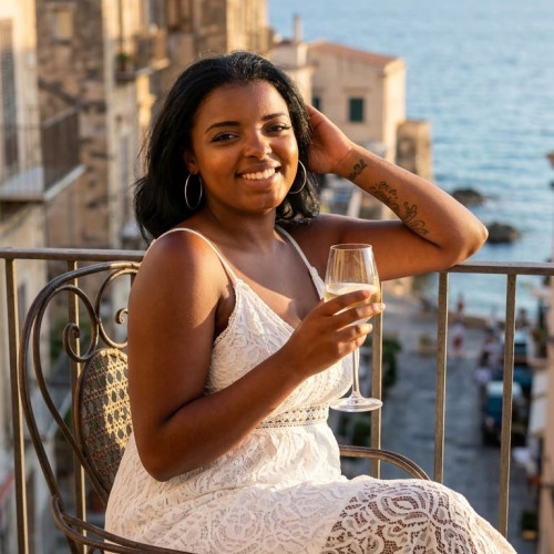 Niurka F. profile photo