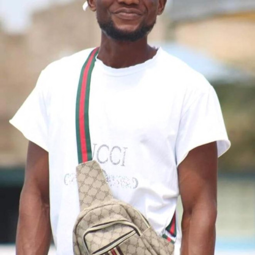 Queku  E. profile photo