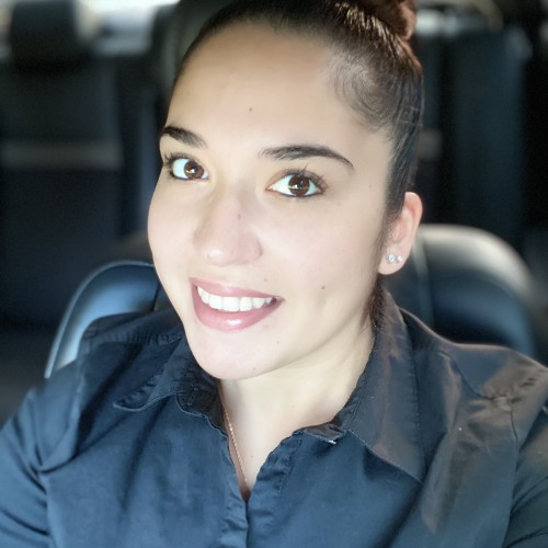 Ivonne D.
