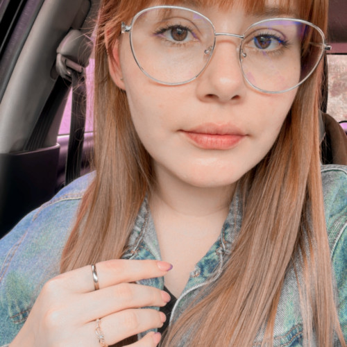 Arelys H. profile photo