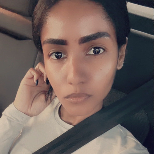 yvolde N. profile photo