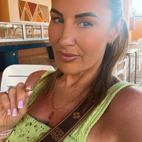 Lis G. profile photo