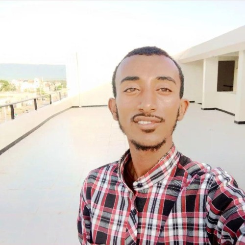 Yasin T.