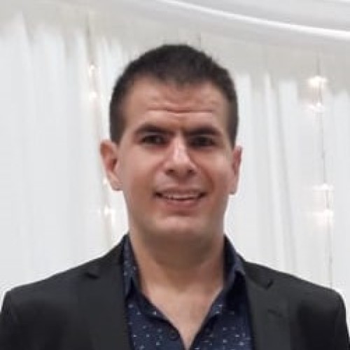 Andrés J.