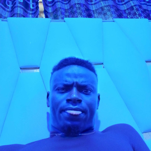 oluwatobi R. profile photo