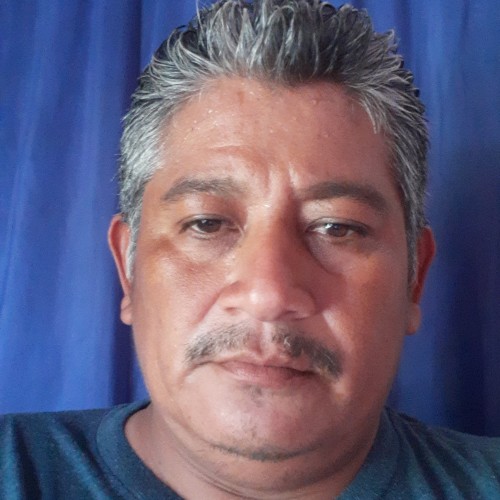 Linthon M.