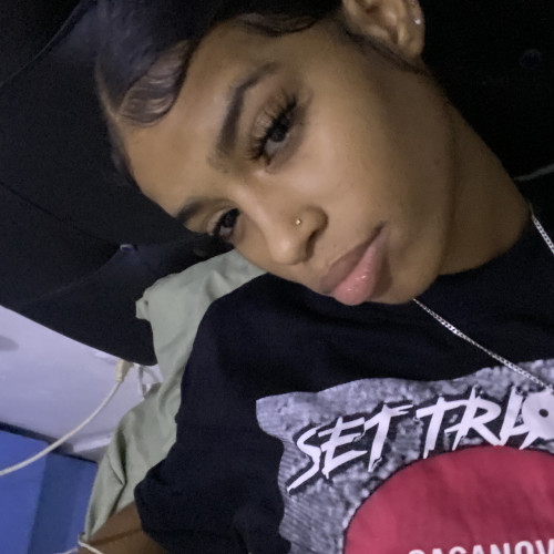 Scarlet R. profile photo