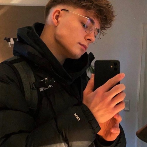 Aymane M. profile photo