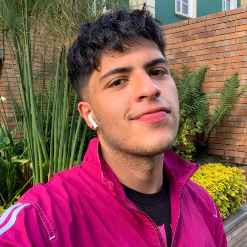 Nicolás S.