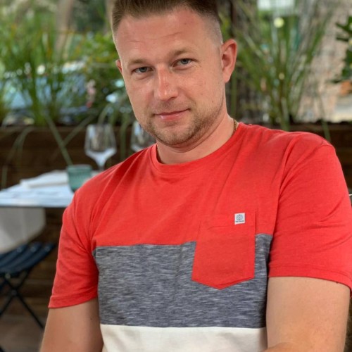 Oleg H.