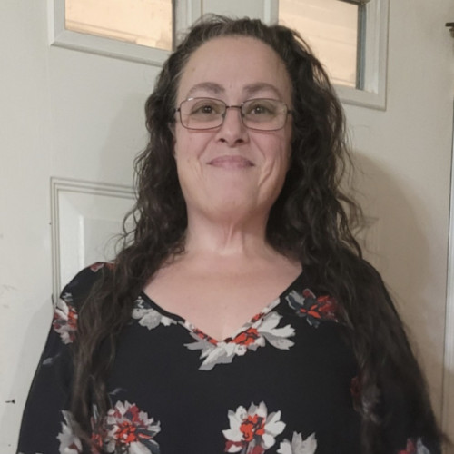 Tami V.