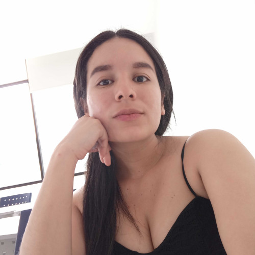 Mnica C. profile photo