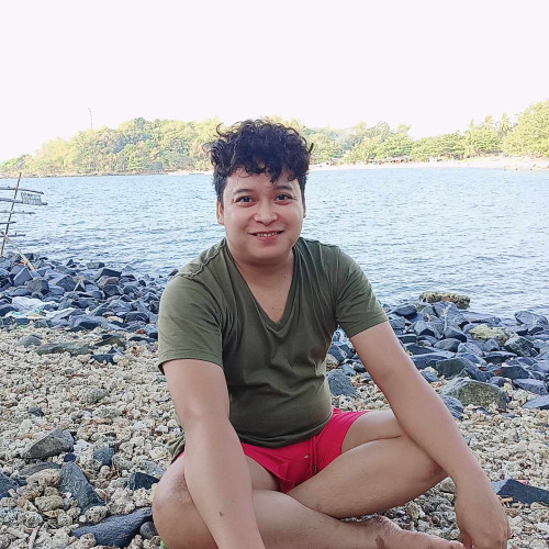 Chavit C. profile photo
