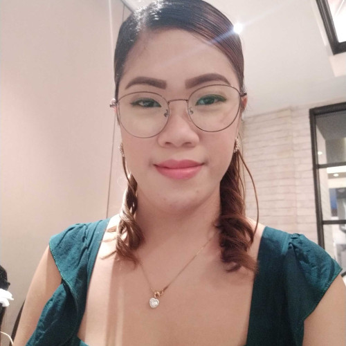 Christine L. profile photo