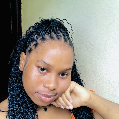 BESTY C. profile photo