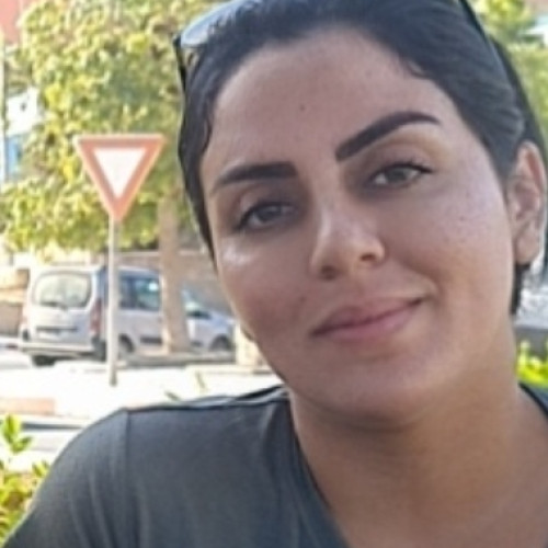 Raniaa B.