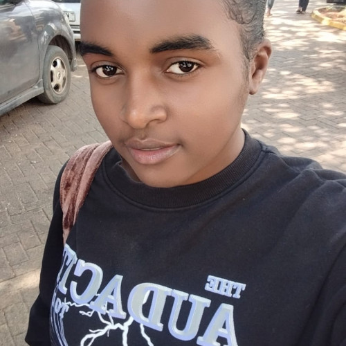 Larvine O. profile photo