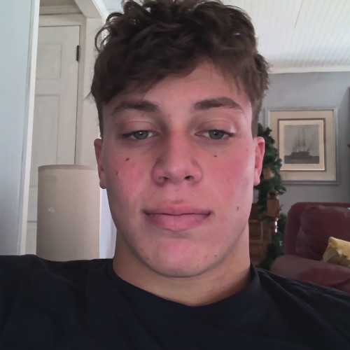 range r. profile photo