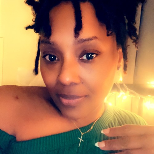 akia b.