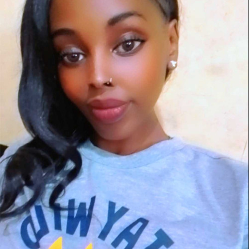 Esther N. profile photo