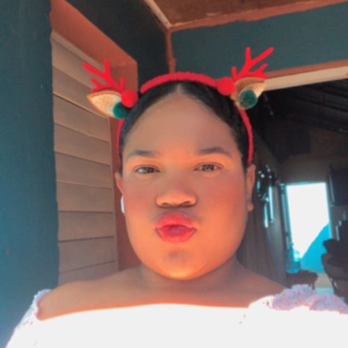 yocairy M. profile photo