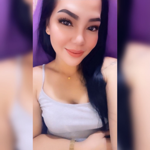 femme f.